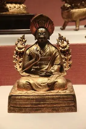 清铜镀金三世章嘉呼图克图像