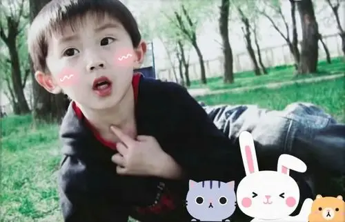 小马哥小时候的照片好可爱啊9307379