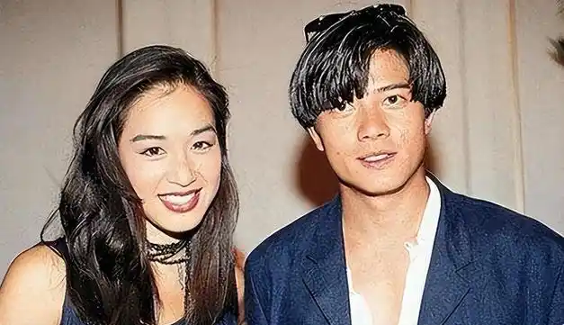 进入娱乐圈后,郭富城与叶璇,袁洁莹,朱茵,舒淇,钟丽缇等女星传出恋爱