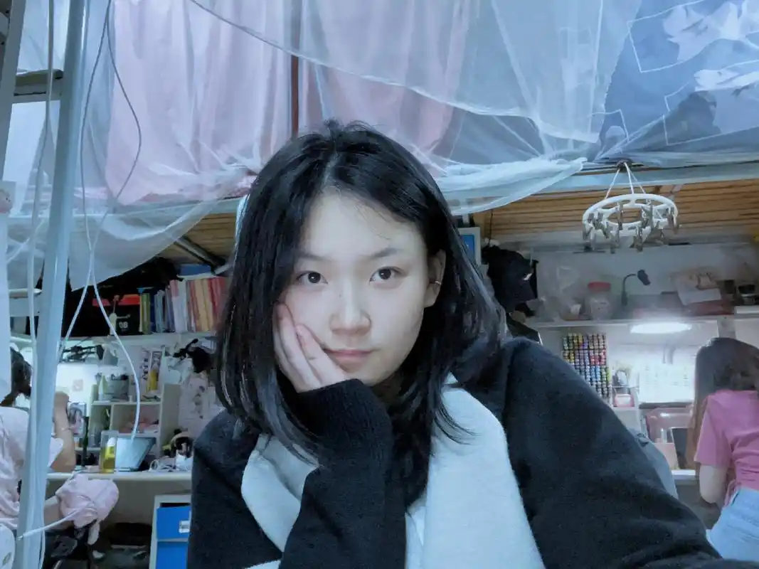 纯情女高 #原相机 #素颜#女大学生 学会做自己 - 抖音