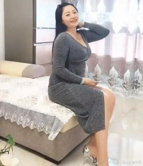 抖音"东北大姐"火了,体重吨位达150斤,无数男粉丝为她着迷!