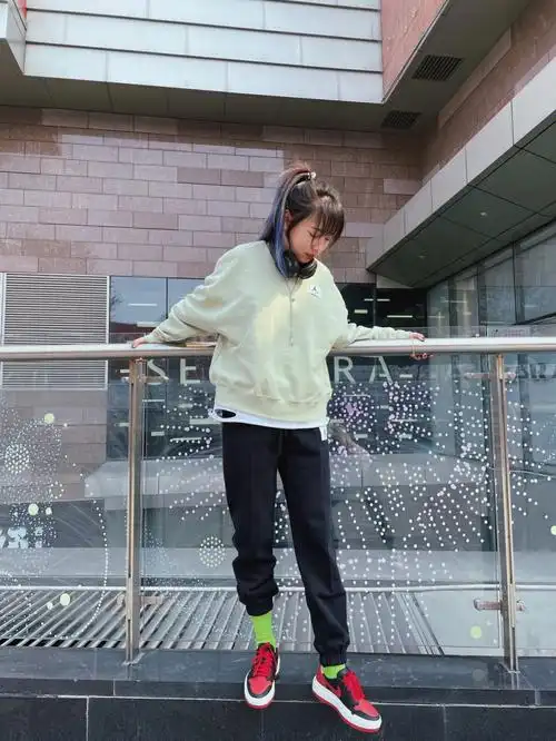 今日份aj女生闺蜜