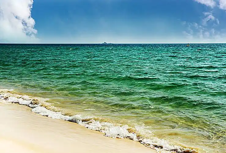 绿海,漂亮,蓝天,白云_高清图片_全景视觉