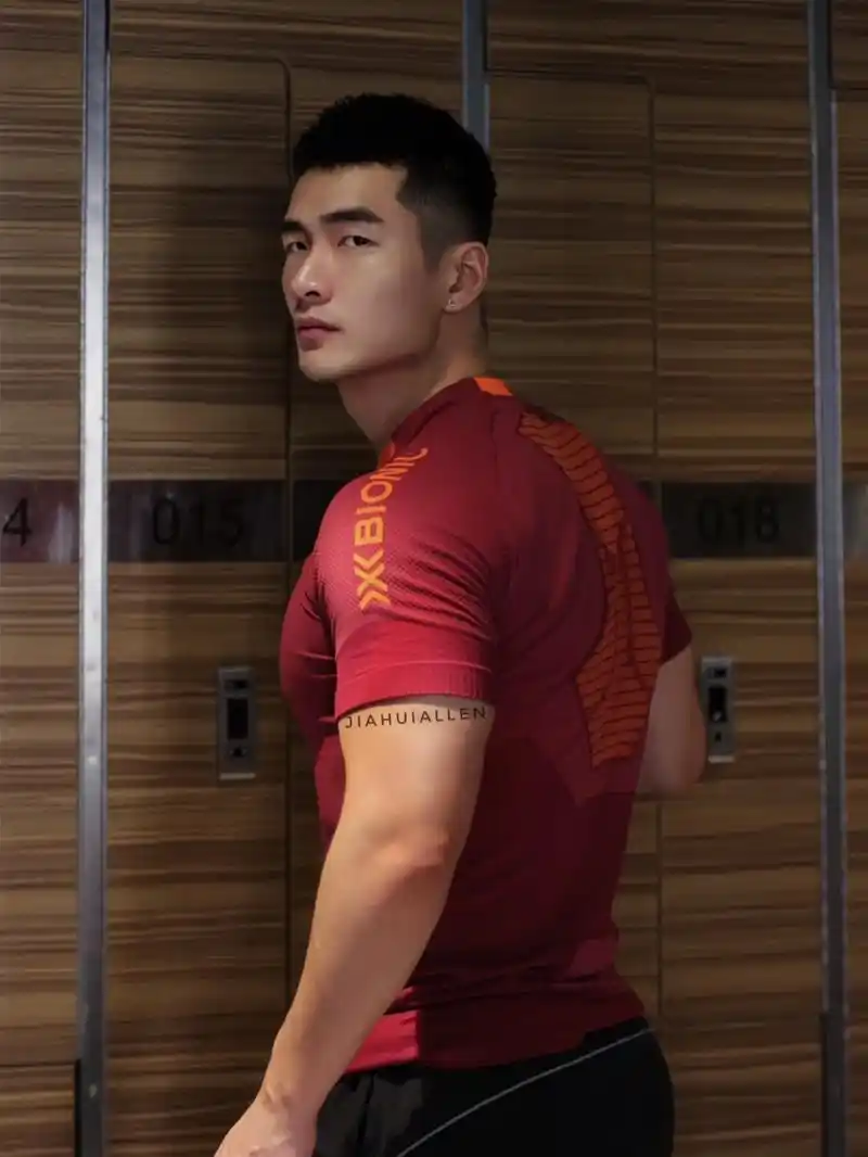 看男生身材,第一眼你会先看哪里?我最近练的太勤快了95 每周 - 抖音