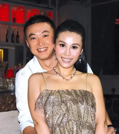张宁益和奥运冠军马琳离婚后再嫁金融学霸现如今过得怎样