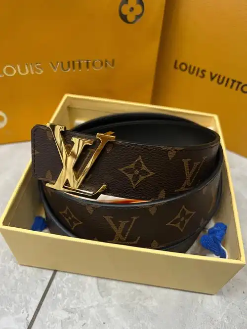 lv男士皮带女朋友送我的有点how不住