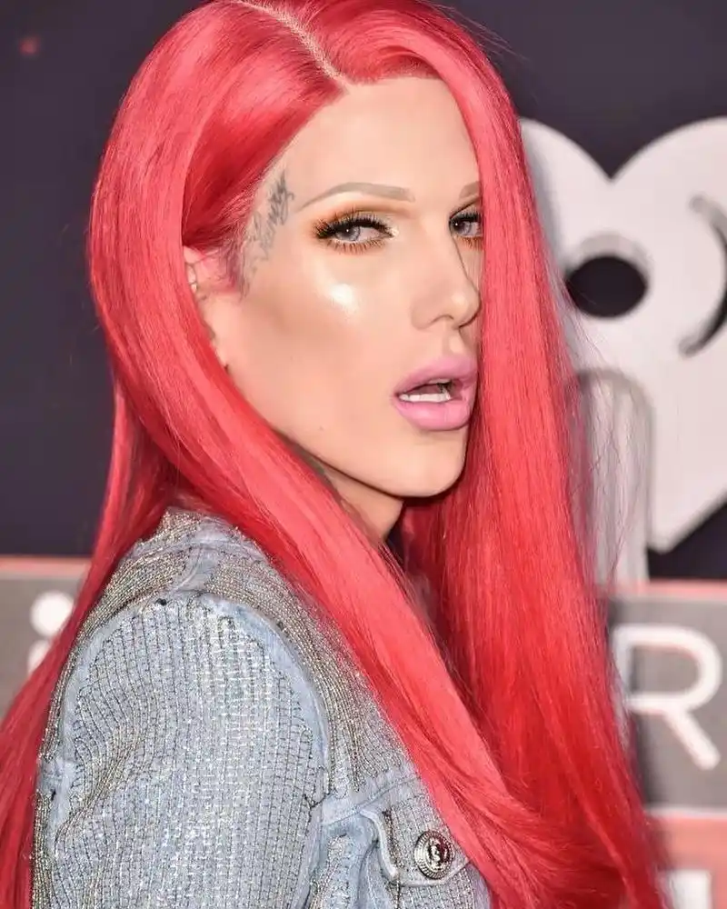 不可思议美妆仙女jeffreestar可能还当过1