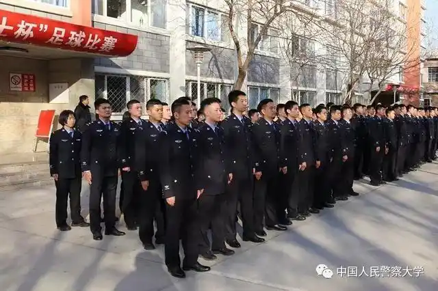 多功能服冬常服(女)冬常服(男)警服冬常服人民警察制服很多人发朋友圈