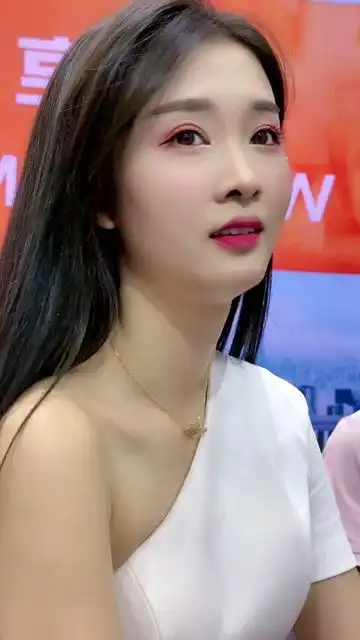 这样的算不算美女李凉凉520