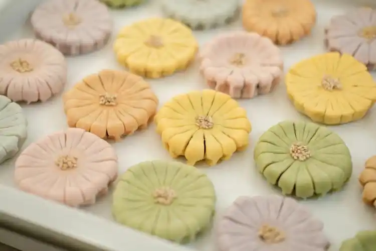 中式酥点小花酥