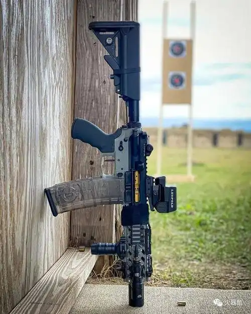 【国外枪迷相册】枪械是冰冷的 但人是热血的