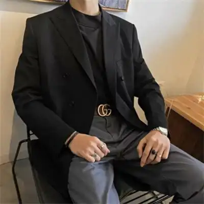 成熟男生头像图片真人