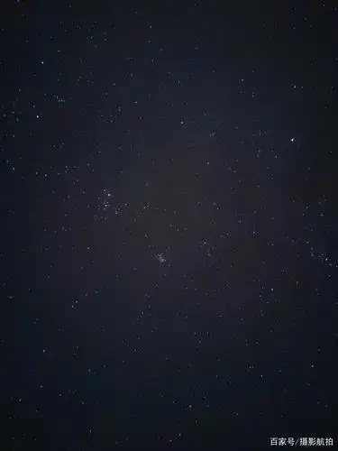 手机拍摄的夜晚星空