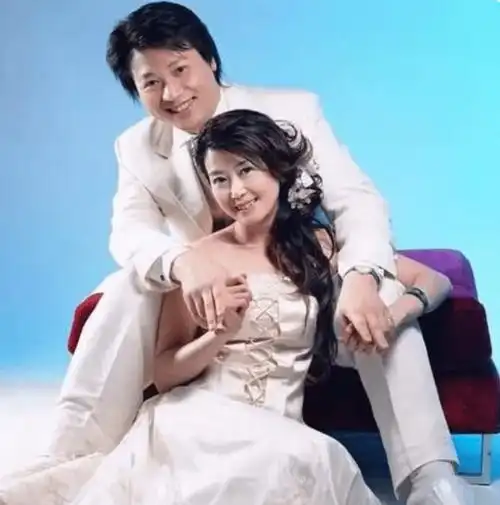 张志鹏以为,用荡妇羞辱,能毁掉孟庭苇.孰不知.