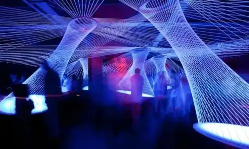 德国艺术家 philipp geist弦乐器灯光装置