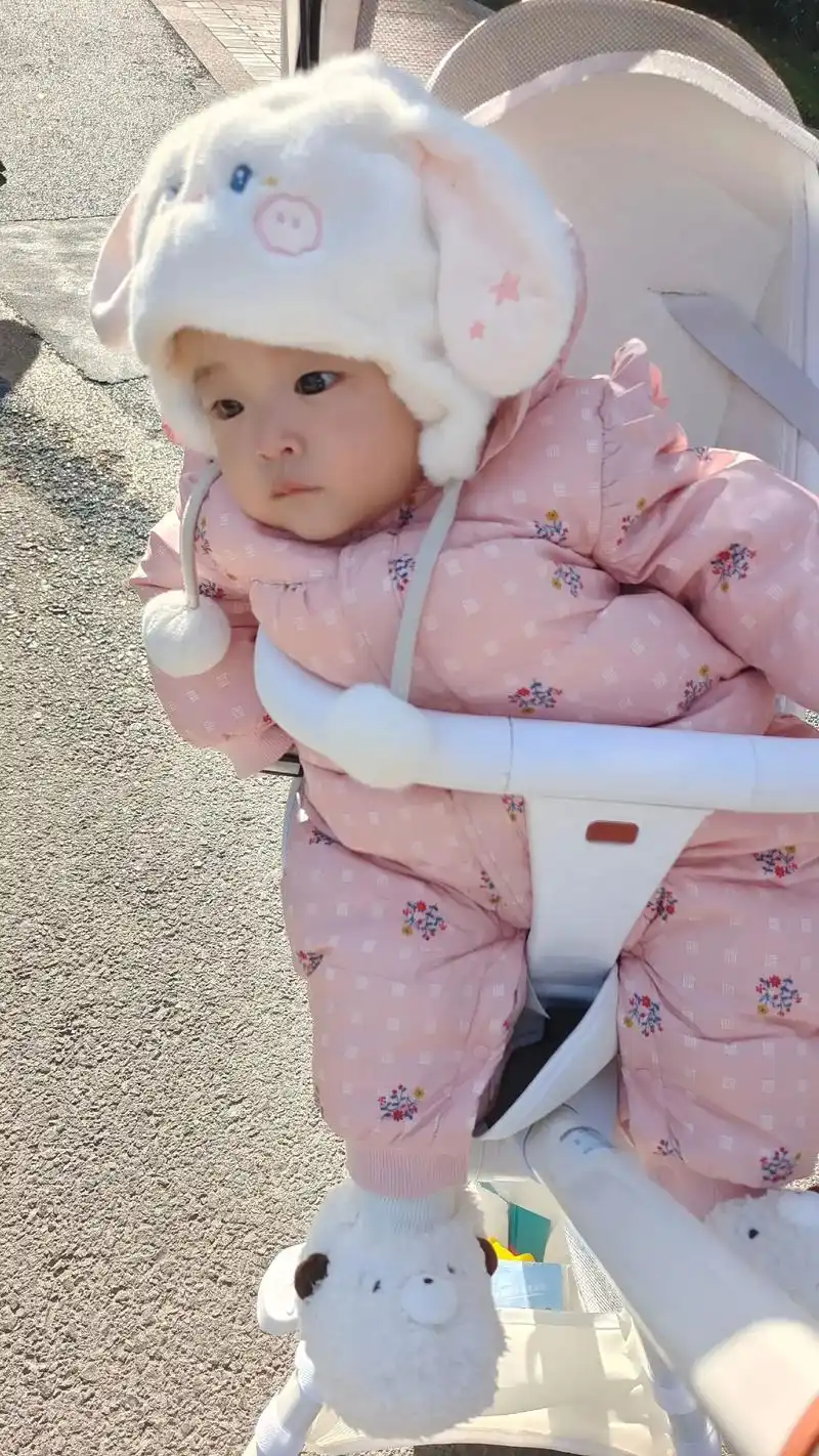 宝宝 壁纸 孩子 小孩 婴儿 1440_2560 竖版 竖屏 手机