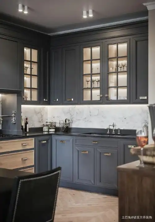 现代简约美式风格高级深色设计餐厅橱柜现代简约厨房设计图片赏析