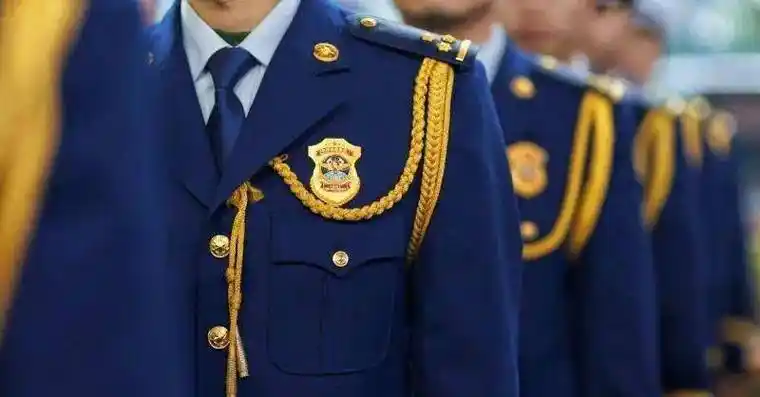 今天教您一招:如何正确识别消防工作人员