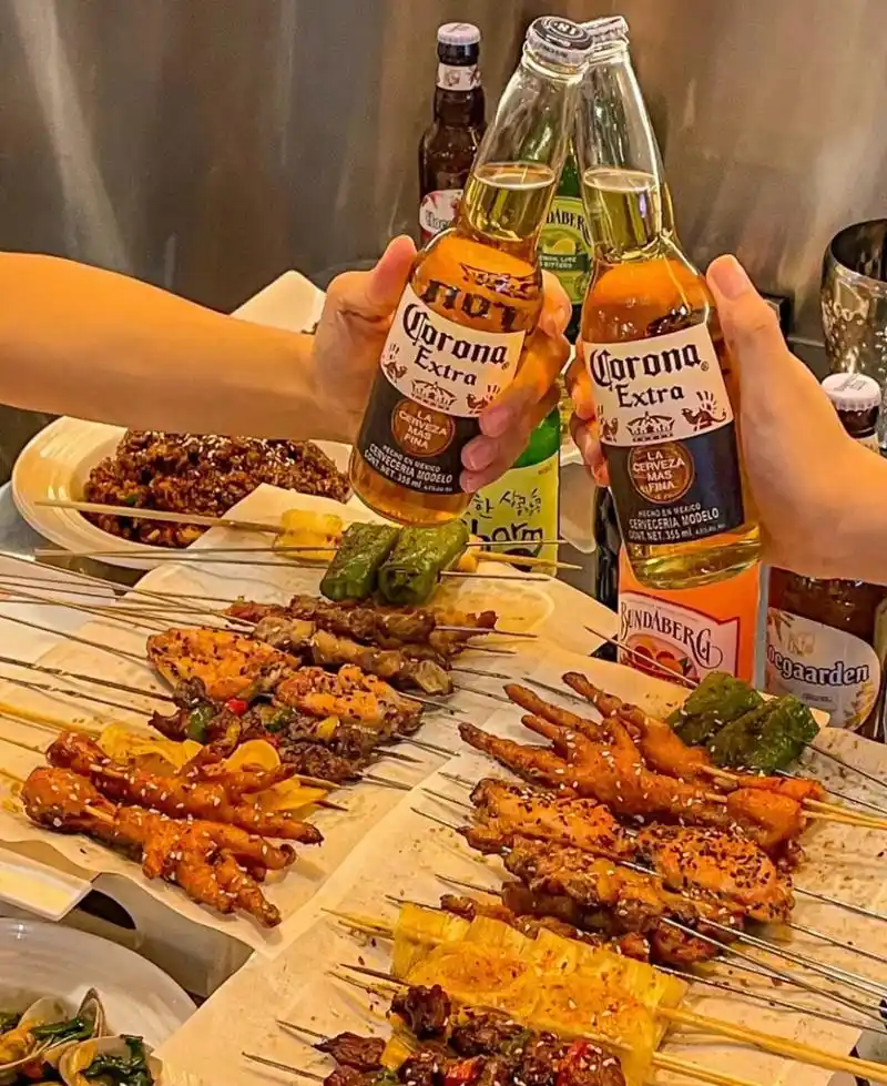 中国最爱吃夜宵的城市  重庆:最爱吃烧烤 南京:夜宵偏爱羊肉汤 杭州