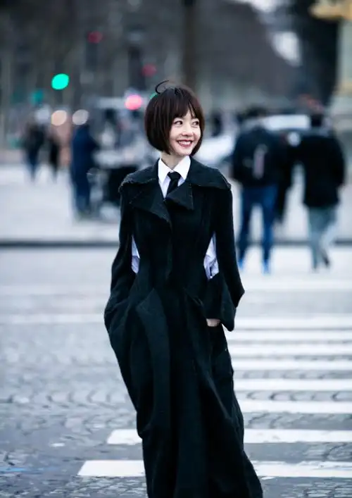 姓名陈鲁豫 英文名chenluyu 性别女 生日19700612 区域内地 国籍中国