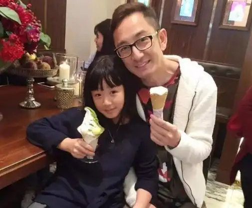 结婚7年败光丈夫10亿,为了钱卖掉亲生女儿,后来变成这样