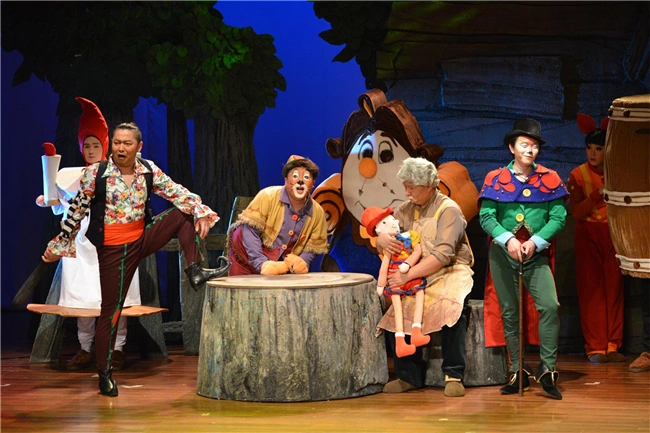 经典儿童剧《木偶奇遇记》