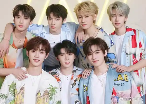 时代少年团土味视频出圈,粉丝调侃被盗号,00后有自己的动感地带