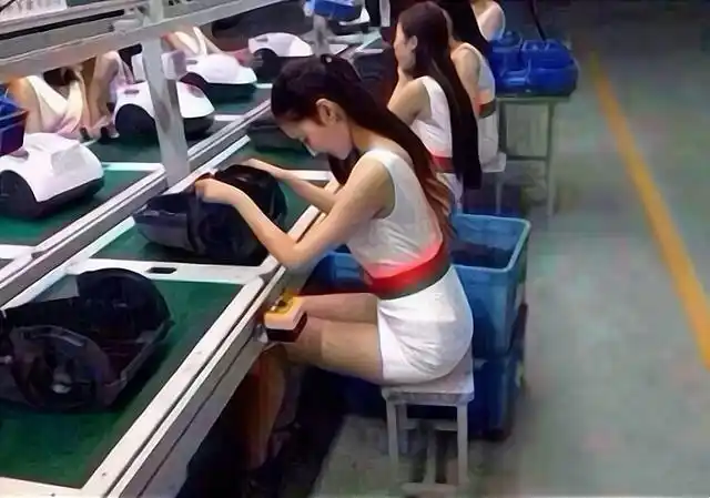 苏州工厂美女多,我被美丽女线长倒追,成了众人口中的香饽饽