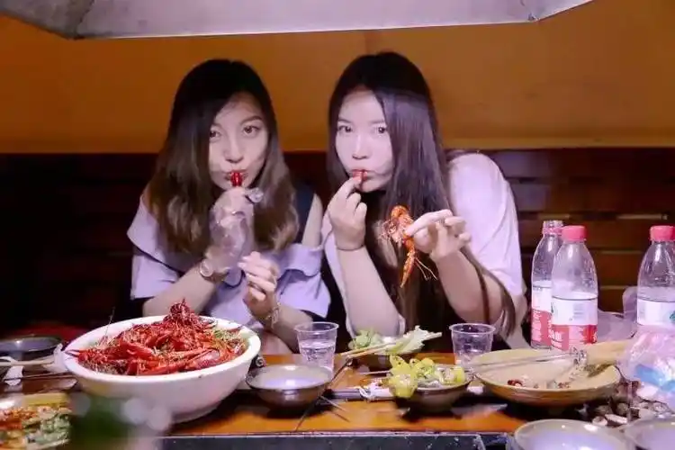 烧烤利润大概是多少学烧烤要多少钱要多久