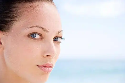 深色眼睛图片素材_深色眼睛图片素材大全_深色眼睛素材大全