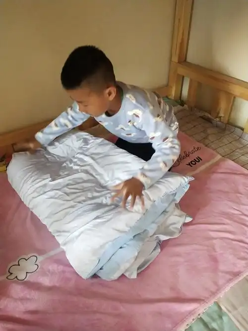 自己叠被子