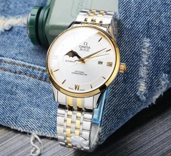 欧米茄 omega 日月星辰系列 搭载定制版原装进口8217机芯 腕表