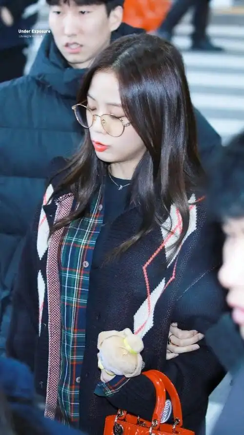 icn入境 饭拍高清 9p眼镜宝宝049799秀吧招新【金智秀_kimjisoo