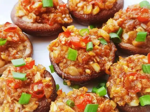 意想不到的美味蒜蓉烤香菇(3/5)