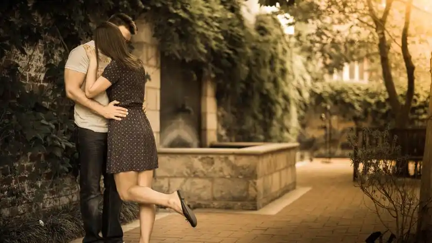 情侣高清图片桌面壁纸(1/13)