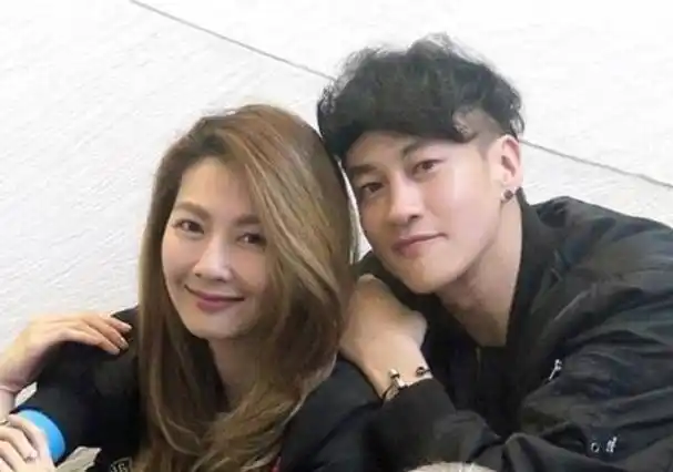 回顾何润东老婆林姵希:恋爱长跑9年默默陪伴支持,终收获幸福