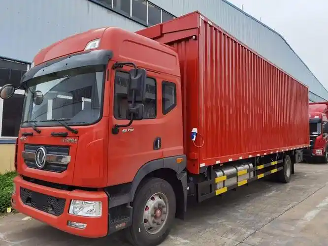 9米6电动液压飞翼车 9米6飞翼车 9米6厢车飞翼