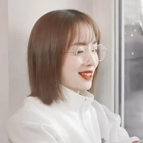 胡冰卿‖自截自调,拿图看简介