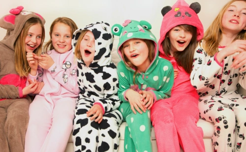 睡衣派对 有利于压力的释放,不受拘束,为了让小朋友们放松,也为了