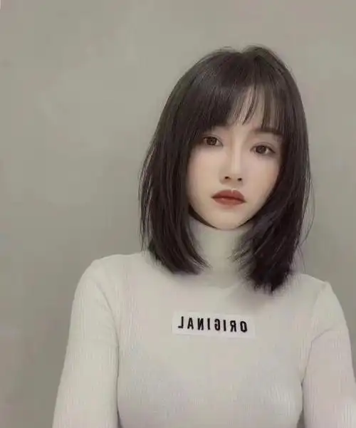 女士最新中短发发型图片