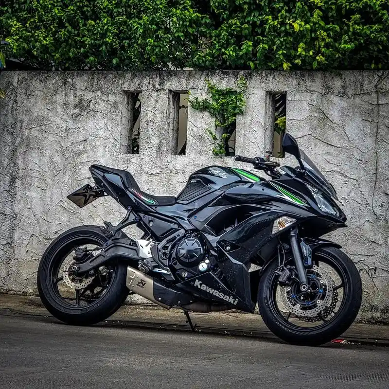 "感觉从不说谎"#川崎 #ninja650 #摩托车 #ak - 抖音