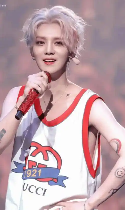 一问一答 | 综艺中的恶女小花,乔欣,罗志祥周杰伦,鹿晗,李沁,于小彤和