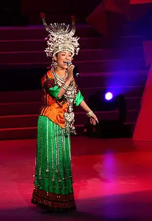 图文:贵州著名歌手阿幼朵