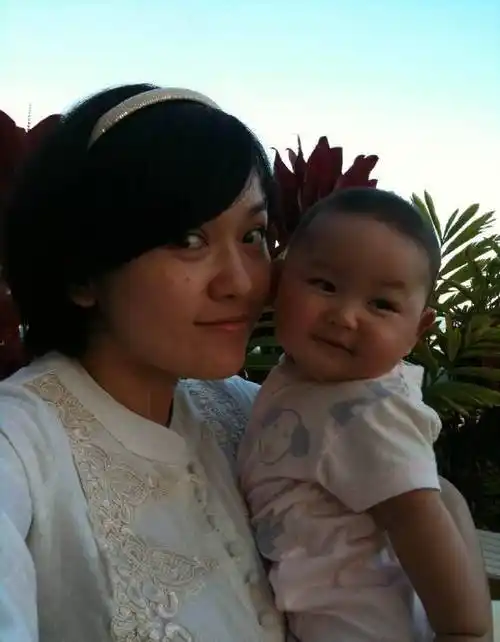 原创小桃红刘淼罕露面长相变化太大认不出从未与神秘老公同框