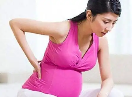 女星临产巨肚惊人,孕妇肚子大小和什么有关?准妈妈看过来