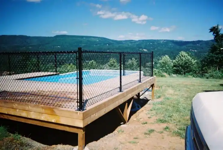 chain link fences