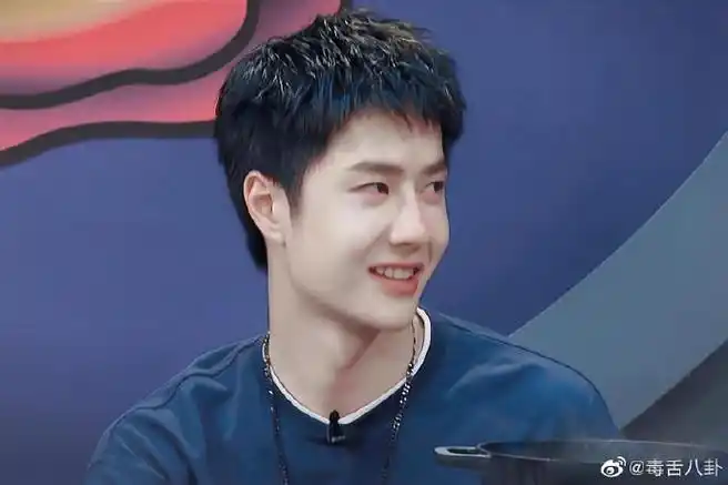 王一博街舞4短发照#一头短发的王一博看起来十分清爽,毛茸茸的栗子头