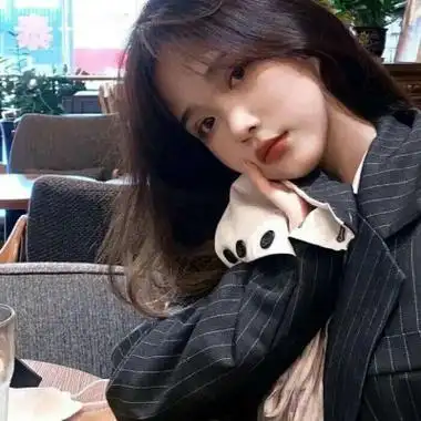 qq头像成熟温柔女生女生头像温柔干净气质真人图片