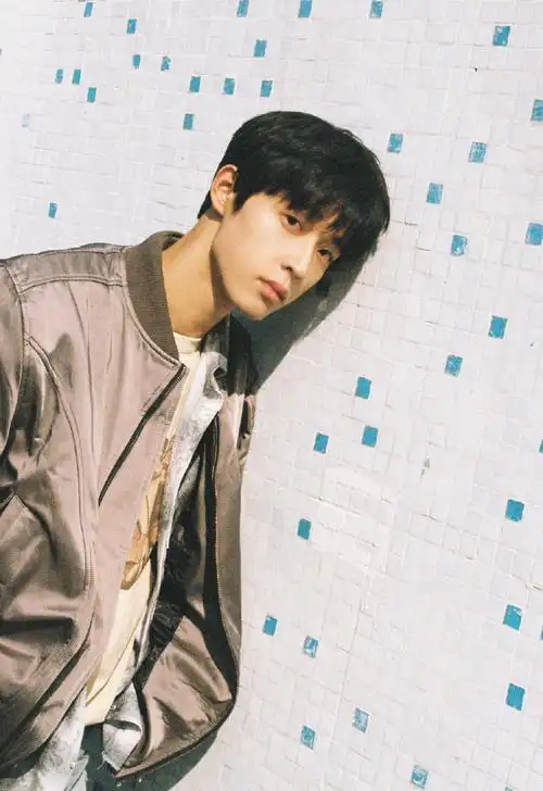 过大年倒计时,先给大家拜个小年吧 [七时吉祥]#龙年大吉#吴宇恒超话