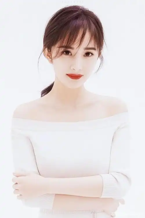 杨幂这么好看是有原因的